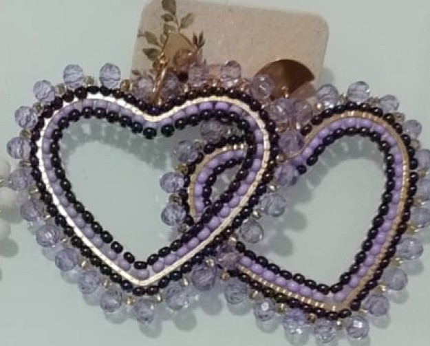 Aretes Corazón Morado